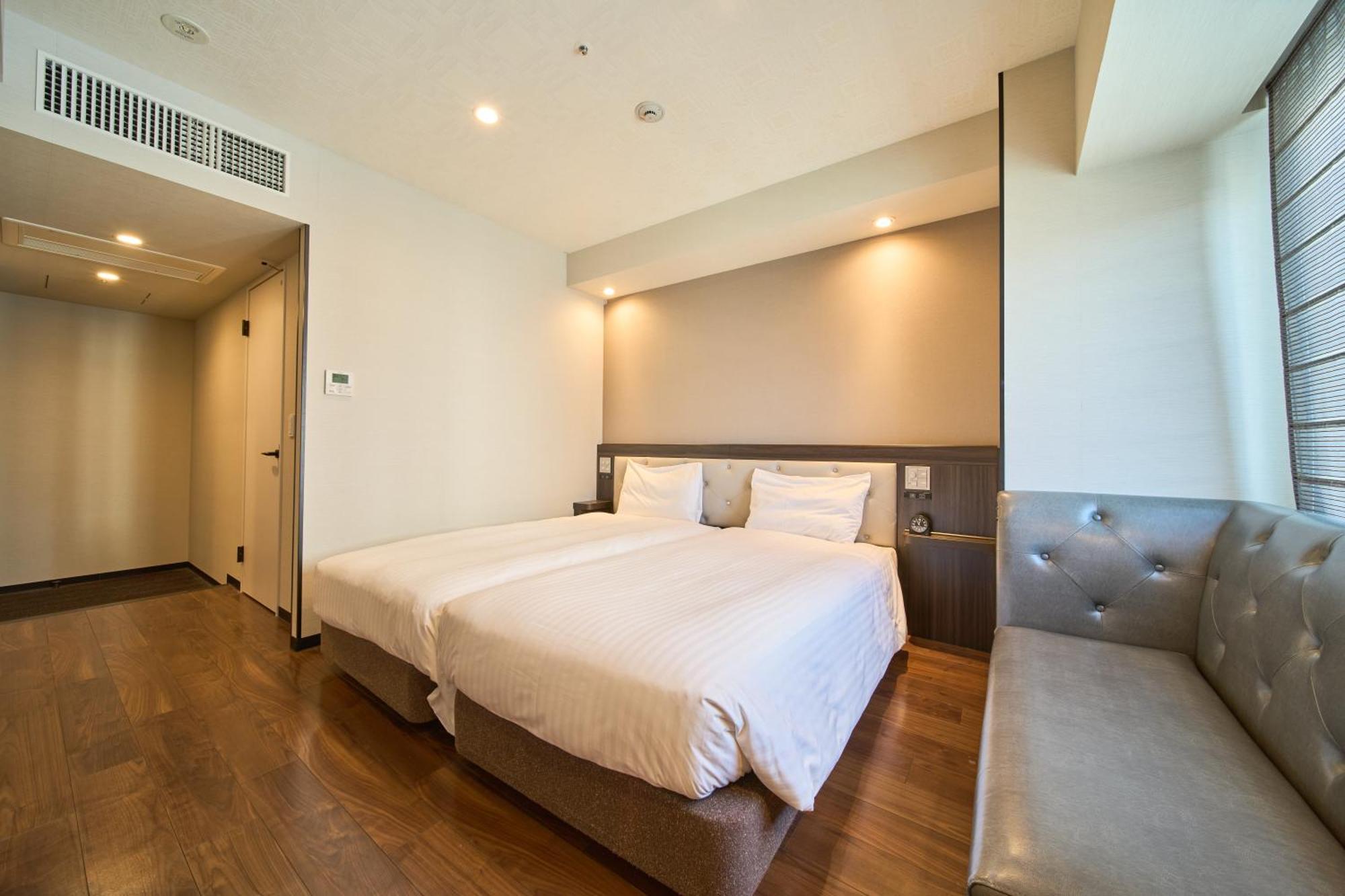 Via Inn Umeda Ōsaka Extérieur photo